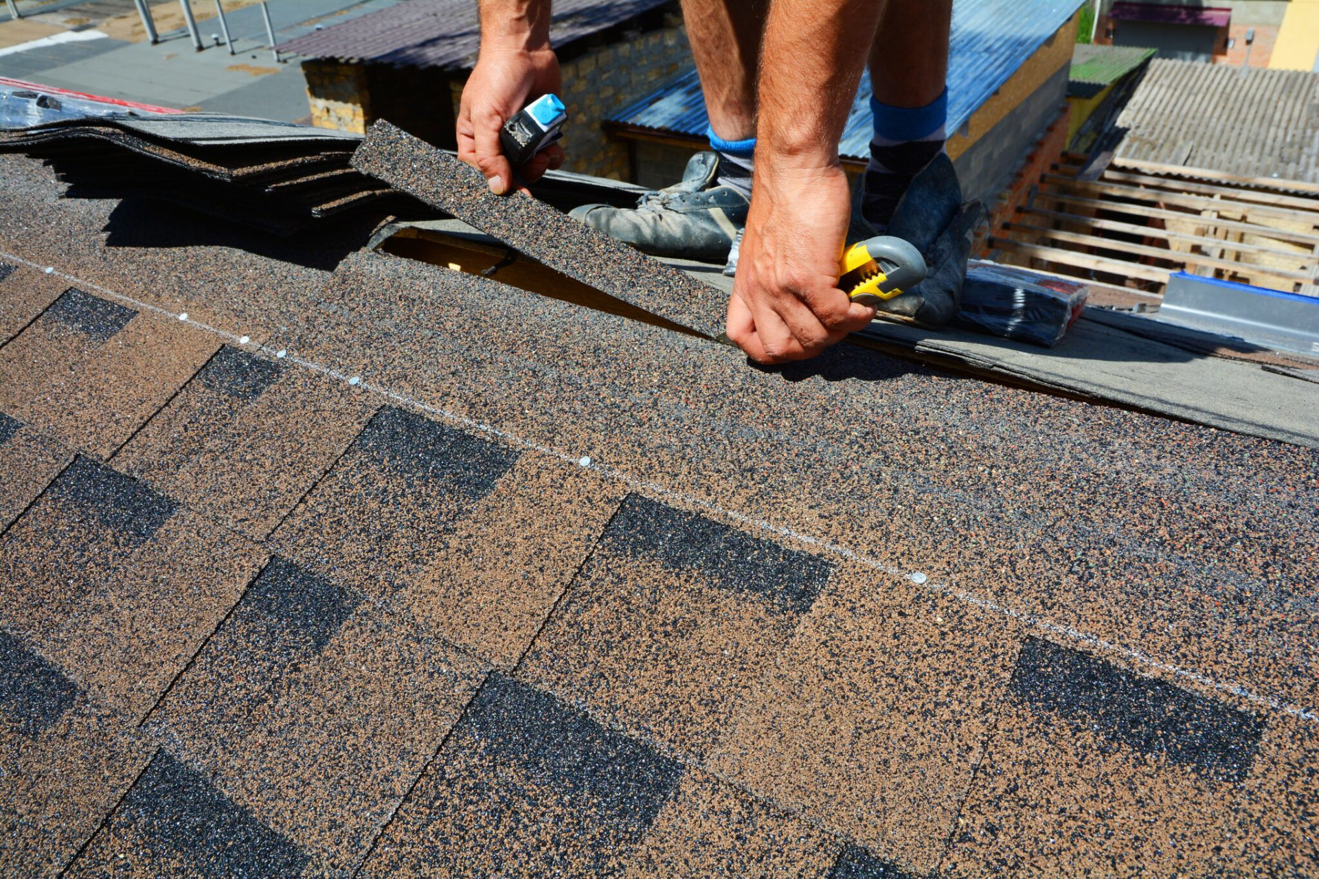 Architectural shingle roof replacement completed on an Orlando, FL home